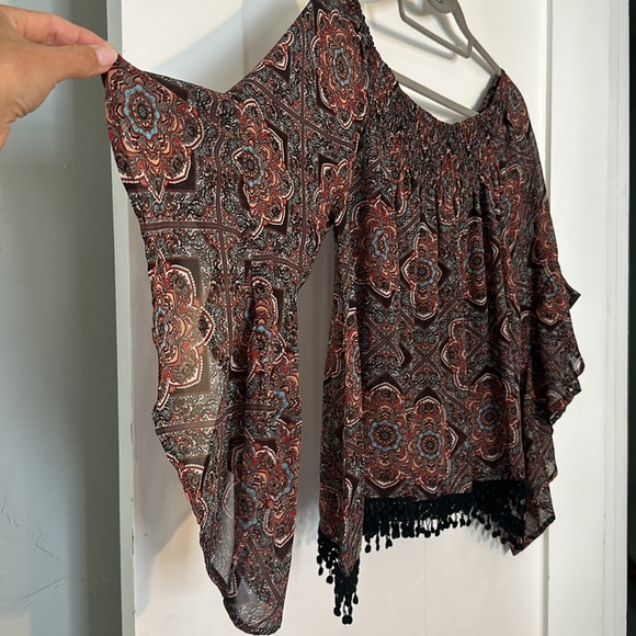 Boho off-shoulder blouse - Picture 3 of 6